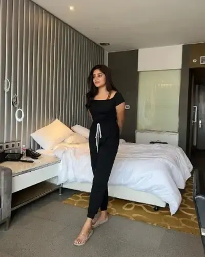 Call Girls Anand Cash On Delivery